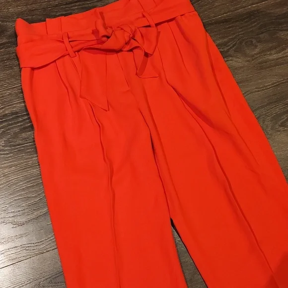 â¤ď¸ NWT! BODEN MELINDA HIGH RISE PLEATED TIE WAIST FLOWY TAPERED PAPERBAG PANTS - Picture 9 of 14